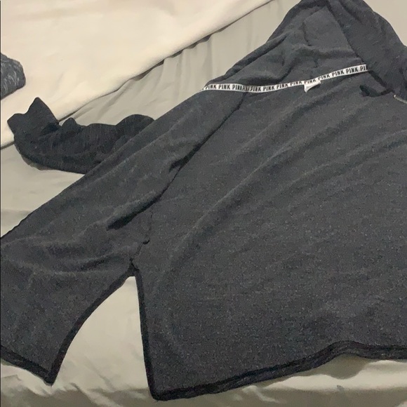 Sweater - Picture 2 of 3